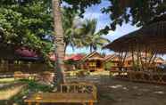 พื้นที่สาธารณะ 5 Leeloo Cabana Beach Resort