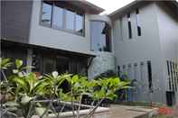 Exterior Yupa Villa 1