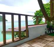 วิวและสถานที่ท่องเที่ยวใกล้เคียง 5 Phi Phi Cozy Seafront Resort