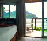 ห้องนอน 7 Phi Phi Cozy Seafront Resort