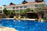 Swimming Pool Harmony Inn Pattaya