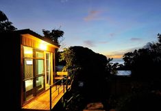 Bangunan 2 Phi Phi Sea Sky Resort