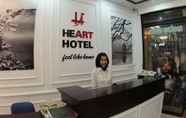 Lobi 7 Heart Hotel