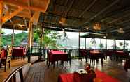 ร้านอาหาร 7 Phi Phi Arboreal Resort