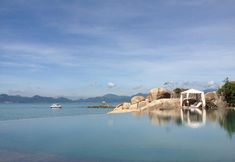 Hồ bơi 5 L'Alya Ninh Van Bay