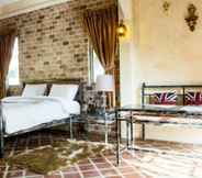 Bedroom 6 Stamp Hills Resort Suanphueng