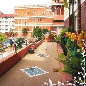 The Sun Resort and Spa 1, สุขสบาย วิลล่าホテル