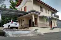 Exterior Syariah Room Pesantren Maqamul Amil