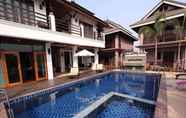 ภายนอกอาคาร 3 Baan Soontree Resort