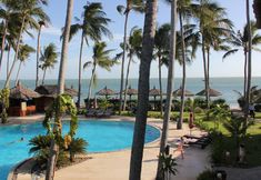 Swimming Pool 2 Mui Ne Sun & Sea Resort and Glamping