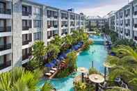 Swimming Pool Courtyard by Marriott Bali Seminyak Resort