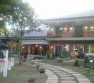 Exterior 2 Jocel's Garden Suites I