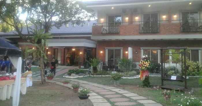 ภายนอกอาคาร Jocel's Garden Suites II