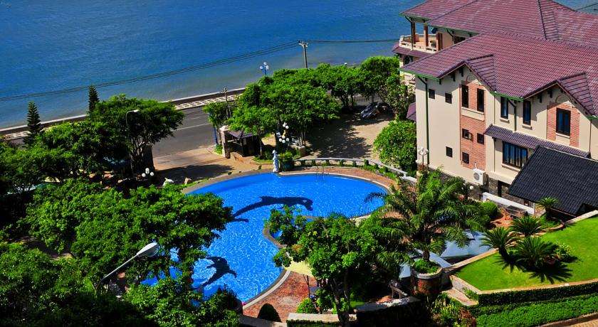 Beachfront Hotel - Khách sạn 3 sao Vũng Tàu gần biển