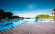 Swimming Pool 6 Beachfront Hotel
