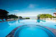 Swimming Pool Beachfront Hotel