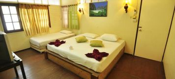 Bedroom 3 Phi Phi October House