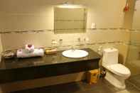 Phòng tắm bên trong Ky Hoa Da Lat Hotel