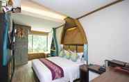 Kamar Tidur 6 Phi Phi Nice Beach Hotel Hip 