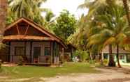 Exterior 2 Eddie's Beach Resort Siargao