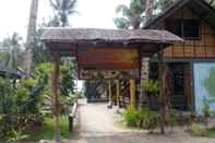 Exterior Eddie's Beach Resort Siargao