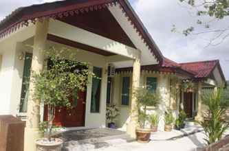 Exterior 4 Malinja Homestay - 2