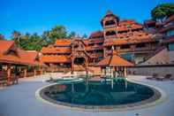 Kolam Renang Grand Hill Hotel