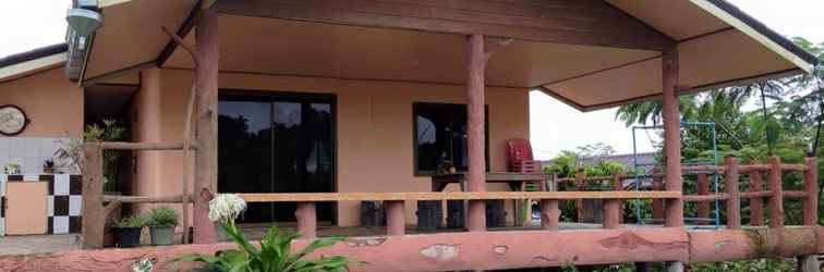 Exterior Busai Homestay