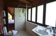 Toilet Kamar 6 Green Coconut Garden Villa C3