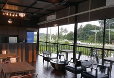 ล็อบบี้ 6 The Peak Boutique Hotel