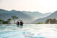 Swimming Pool Khun Khao Tamnan Prai Resort