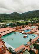 SWIMMING_POOL The Resort at Suanphueng 