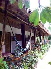 Exterior 4 Pesangan Surfcamp