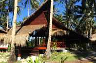 Kamar Tidur Harana Surf Resort