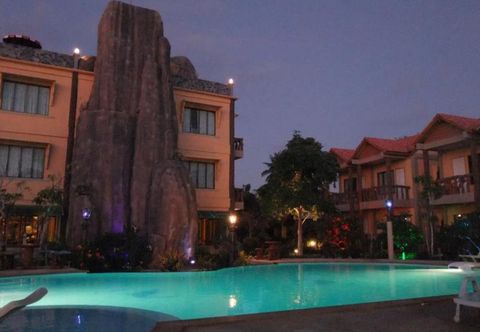 Exterior Friendly Resort & Spa