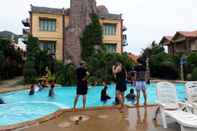 Kolam Renang Friendly Resort & Spa