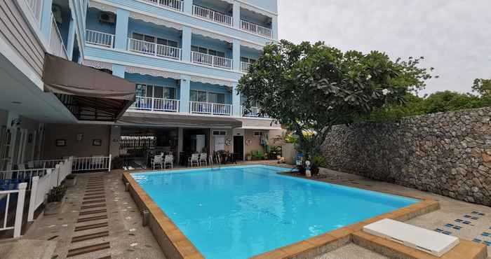 Swimming Pool Baan Rabiang Talay