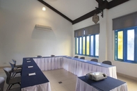 Functional Hall Microtel by Wyndham - Puerto Princesa