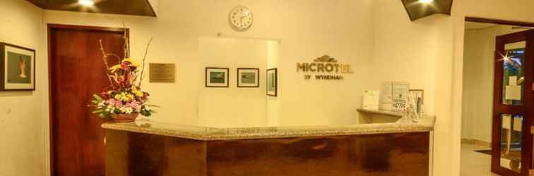 Lobby Microtel by Wyndham - Puerto Princesa