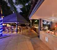 บาร์ คาเฟ่ และเลานจ์ 3 Andaman White Beach Resort