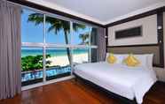 ห้องนอน 6 Andaman White Beach Resort