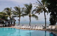 Swimming Pool 2 Coral Bungalows