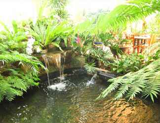 Lobby 2 Casa Verde Hotel and Events Center