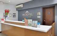 Lobi 7 Microtel by Wyndham - Acropolis