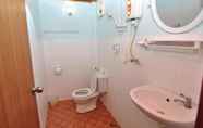 Toilet Kamar 7 Phi Phi Good View Resort