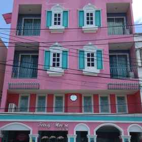 Teeny House 1, Hotel Shadow Puppet Museum/House of Suchart Subsin