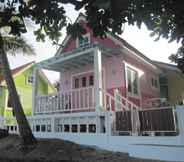 ภายนอกอาคาร 4 Teeny Beach Bungalow