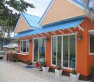 ล็อบบี้ 2 Teeny Beach Bungalow