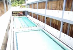 Swimming Pool 5 Joe Fisherman Inn
