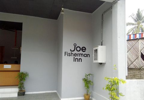 Exterior Joe Fisherman Inn